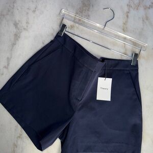Theory Lynie R Dark Night Navy Tailored Twill Shorts Womens Size 12 New NWT $190